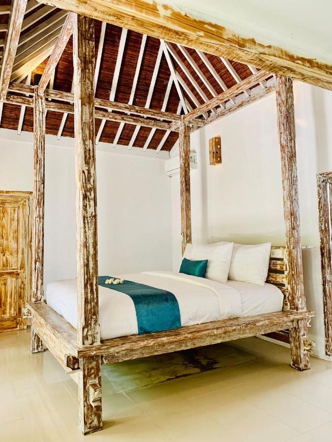 Oasis Villas Gili Trawangan Exterior photo